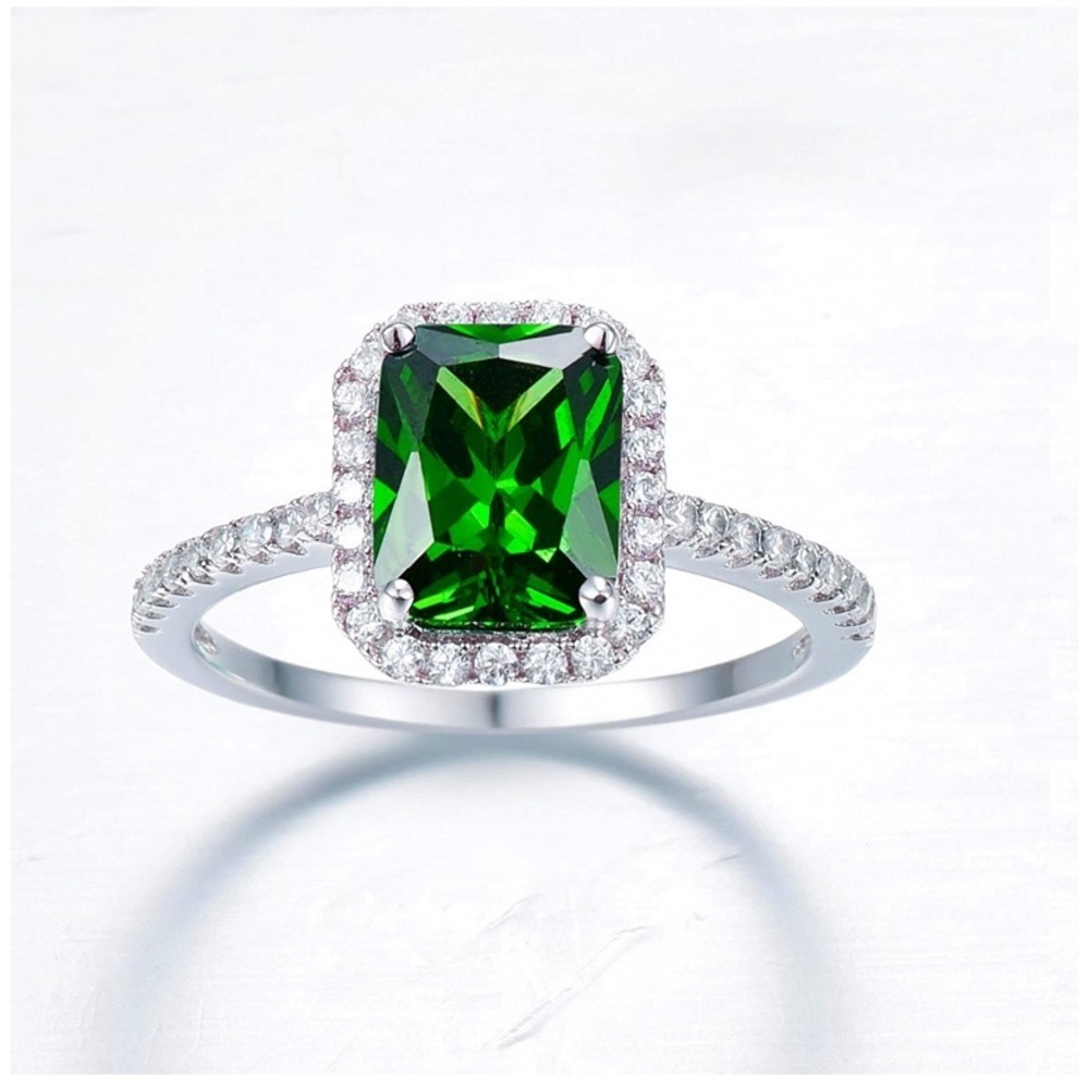 Emerald Halo Ring